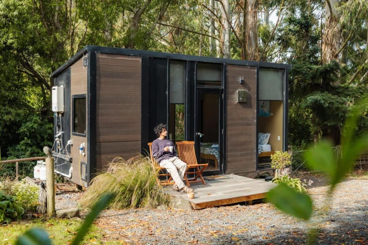 Owaka Pekapeka Tiny House By Tiny Away 빌라 외부 사진